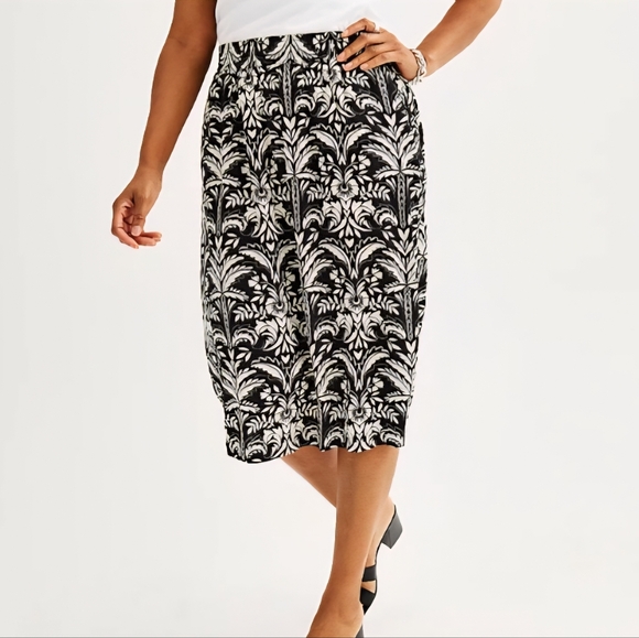 SALE NWT Croft & Barrow Black Deco Palm Print Skirt Tropical Floral Rayon PXS - Picture 2 of 12